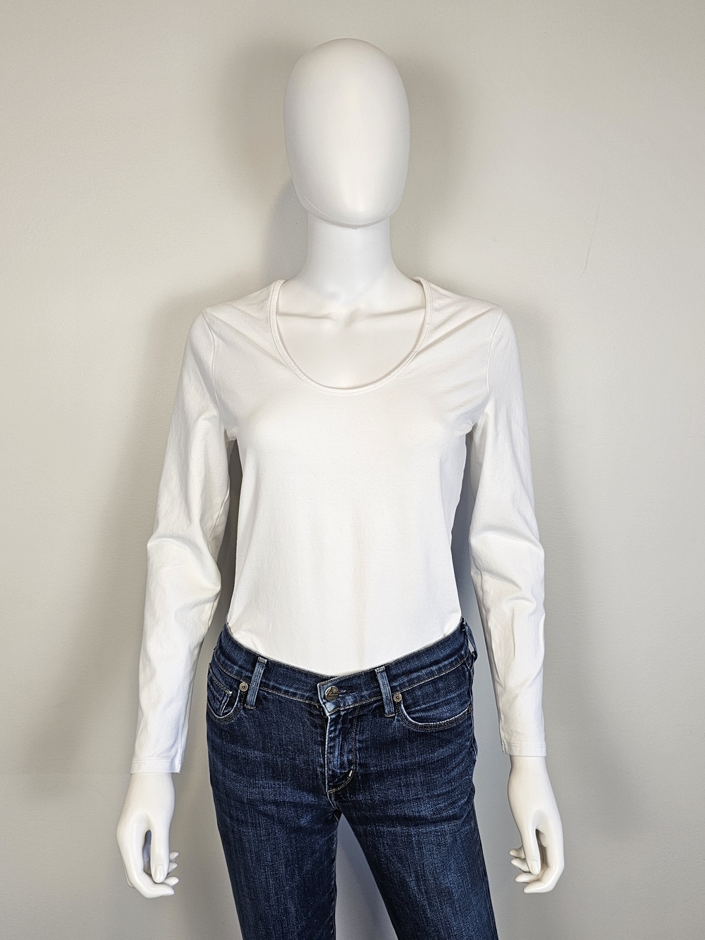 Abercrombie & Fitch White Long Sleeve Scoop Neck Bodysuit Sz L